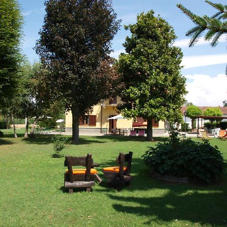 Bed and Breakfast Cascina La Barona Savigliano Exteriér fotografie